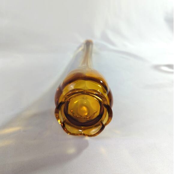 Vintage MCM Viking Amber Glass Swung Vase 6 Petal Base 17" - Picture 6 of 7